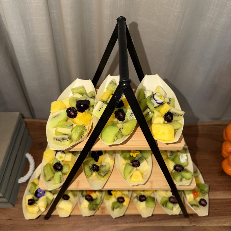 Fruta fresca servida numa celebração